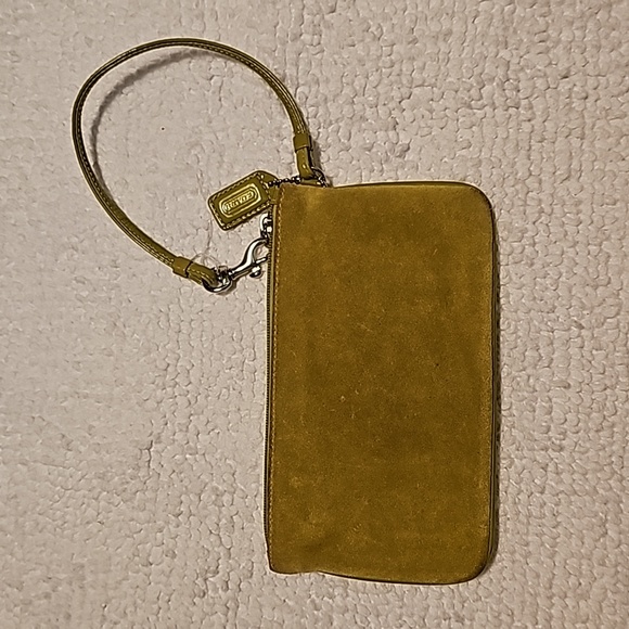 Vintage Coach - Picture 3 of 10